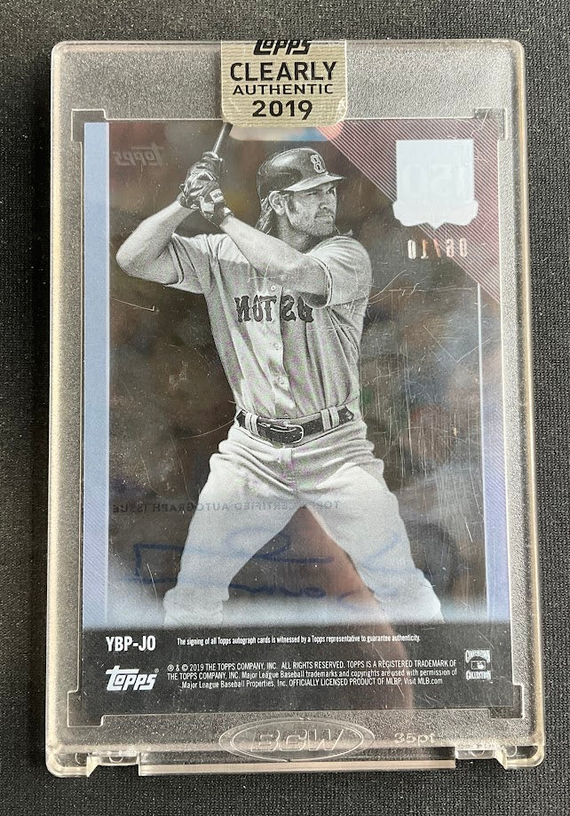 1928-johnny-damon-2019-topps-clearly-authentic-150-years-purple-auto-06-10-ybp-jo-4.jpg Johnny Damon 2019 Topps Clearly Authentic 150 Years Purple Auto 06/10 #YBP-JO