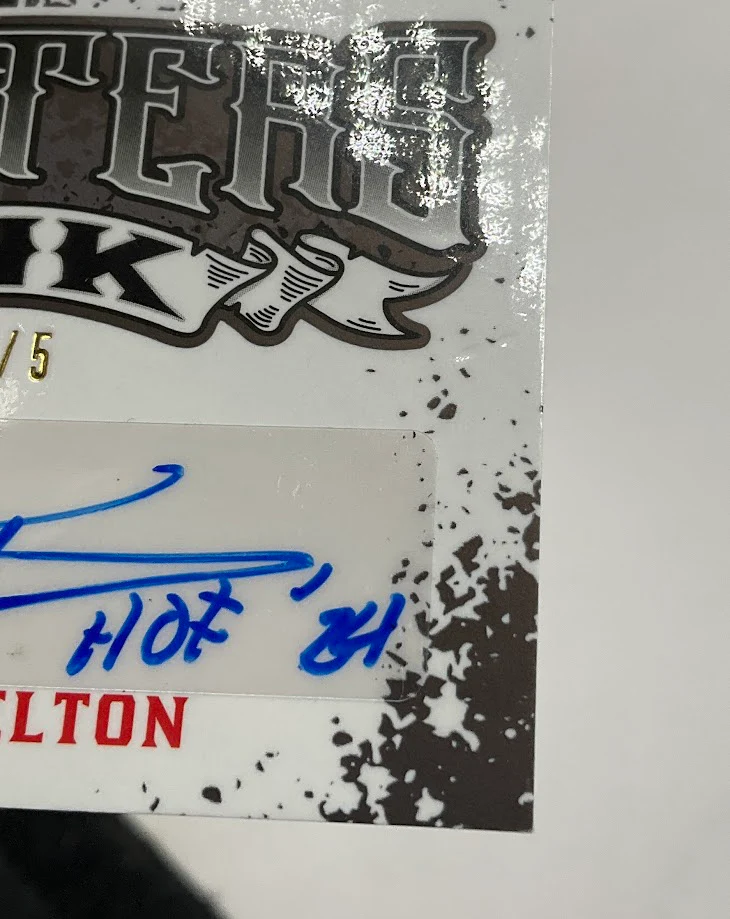 1938-todd-helton-2024-leaf-lumber-hitters-ink-relic-auto-5-5-hi-th1-3.webp Todd Helton 2024 Leaf Lumber Hitters Ink Relic Auto 5/5 #HI-TH1
