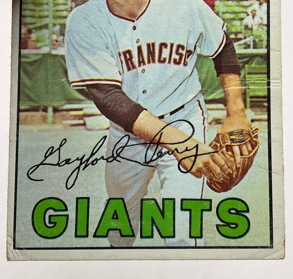 571-gaylord-perry-1967-topps-320-san-francisco-giants-gd-3.jpg Gaylord Perry 1967 Topps #320 San Francisco Giants GD